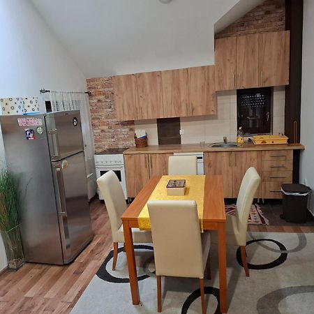 Apartment T&T ヤホリナ エクステリア 写真