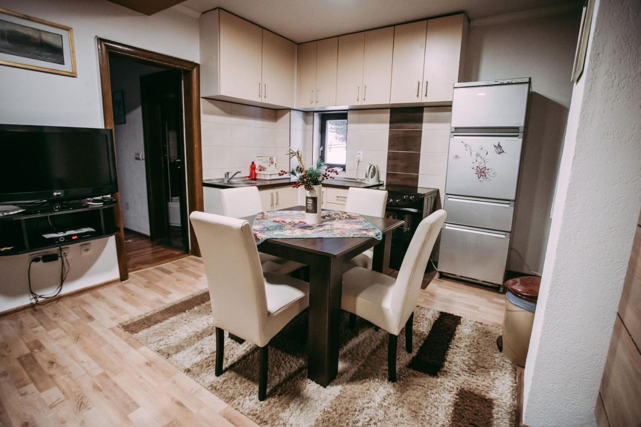 Apartment T&T ヤホリナ エクステリア 写真