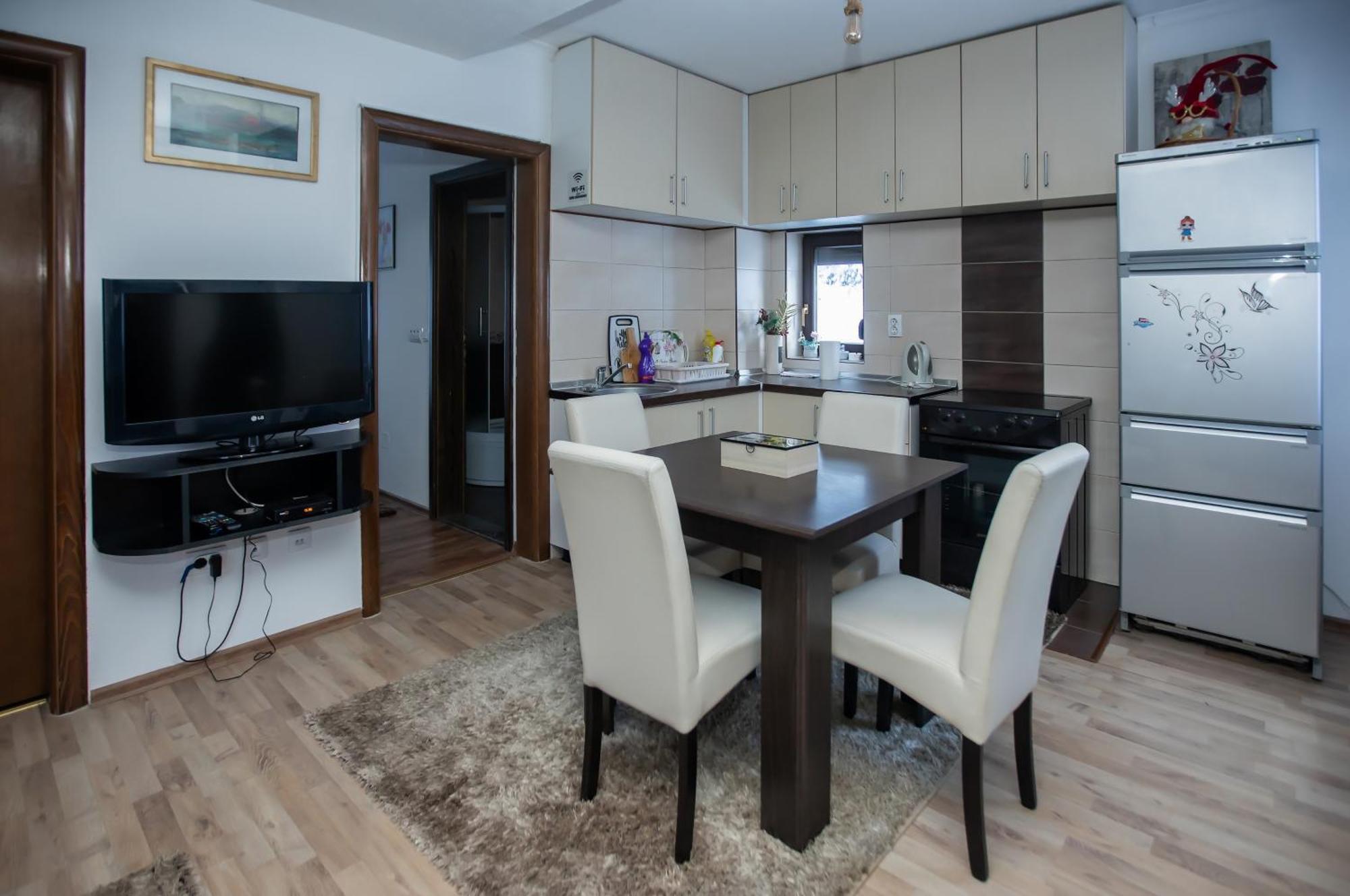 Apartment T&T ヤホリナ エクステリア 写真