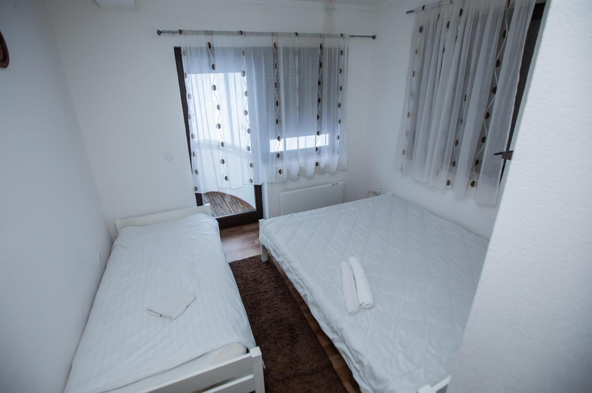 Apartment T&T ヤホリナ エクステリア 写真